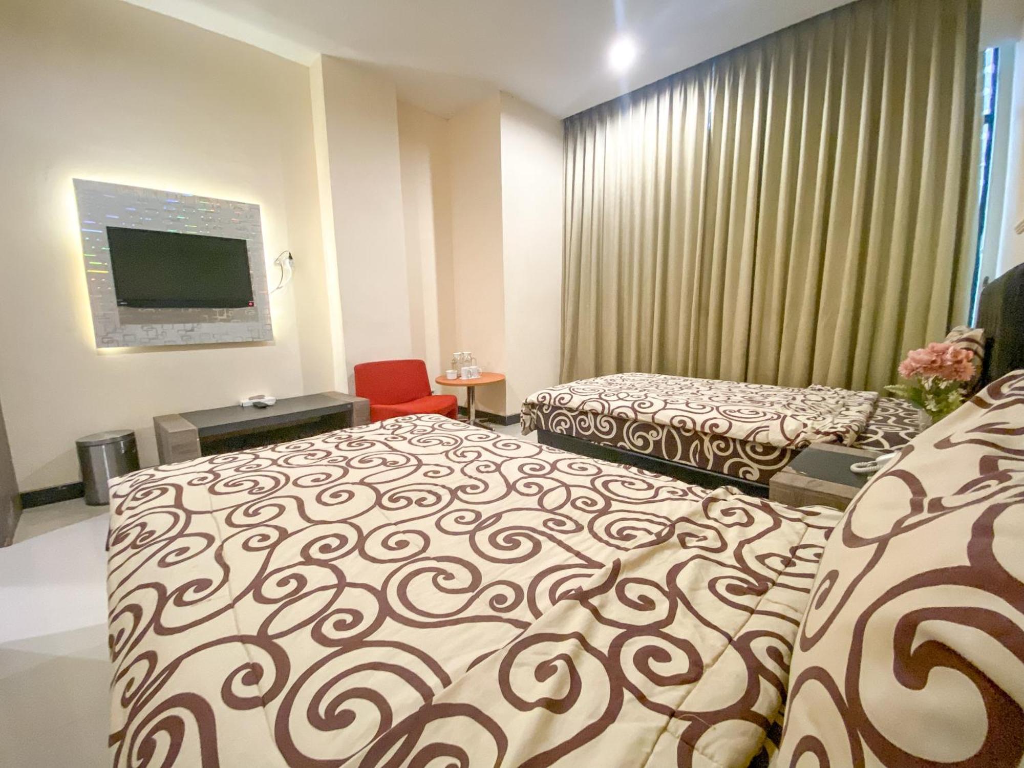 Utc Hotel סמאראנג מראה חיצוני תמונה