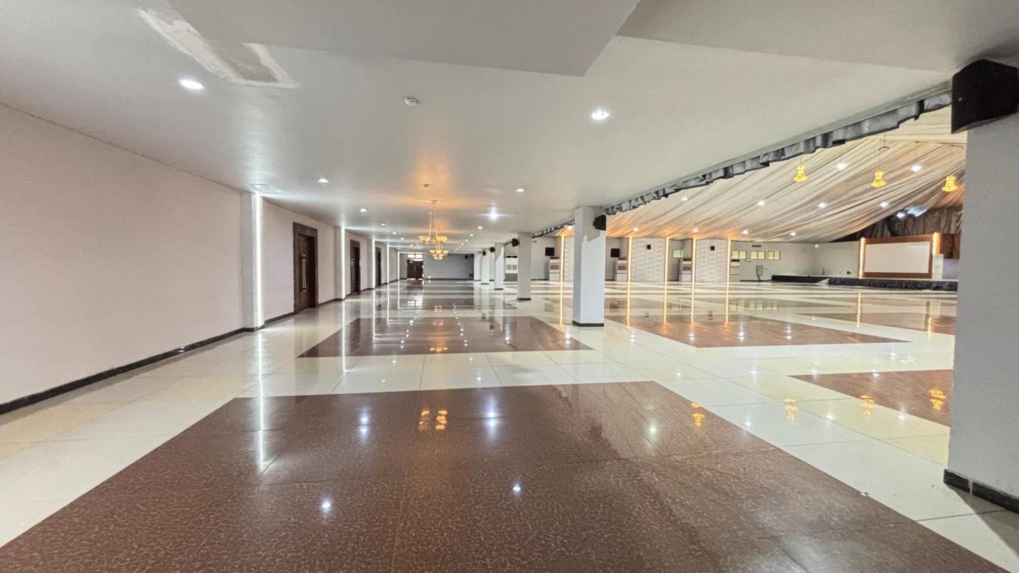 Utc Hotel סמאראנג מראה חיצוני תמונה