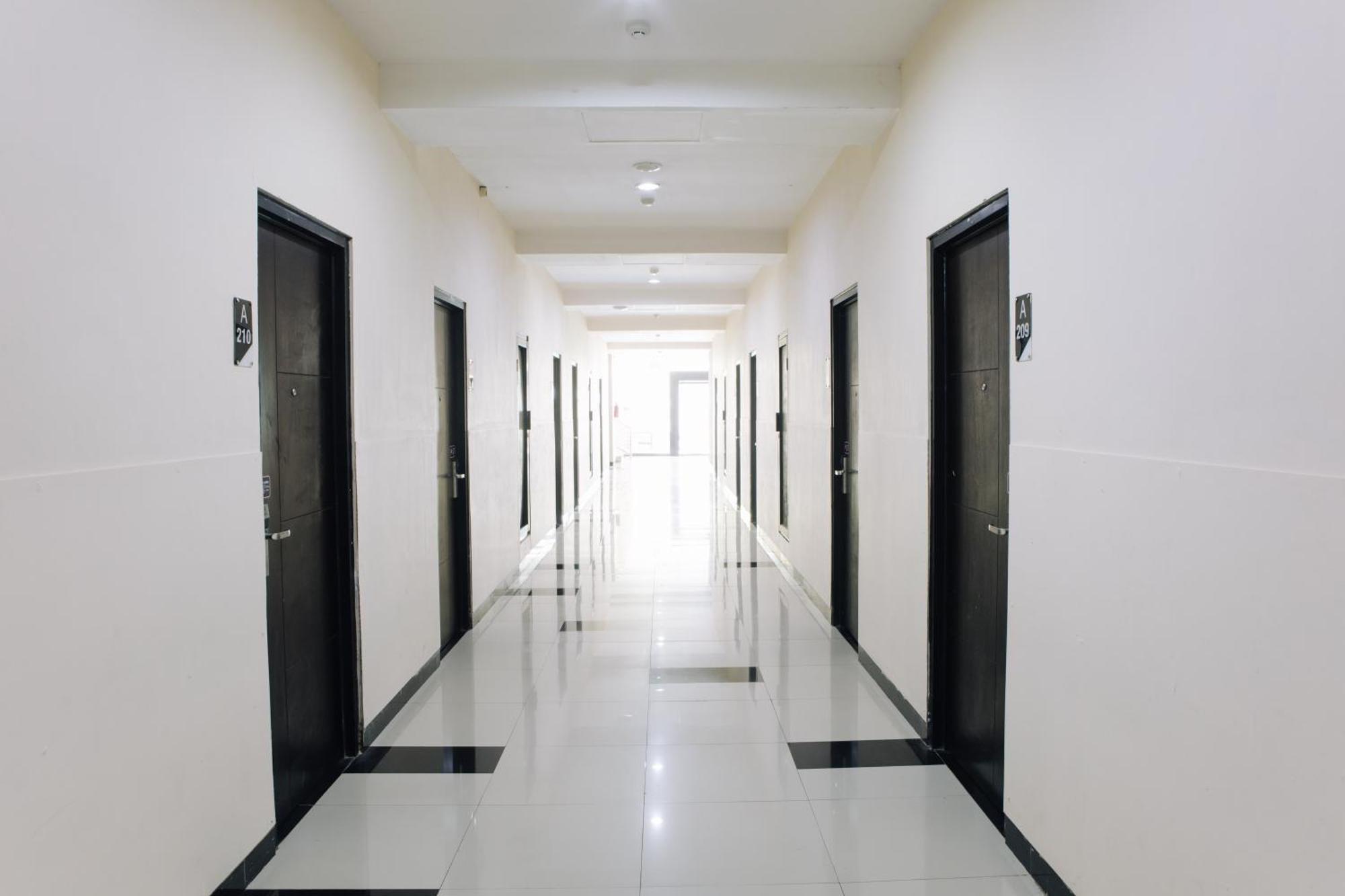 Utc Hotel סמאראנג מראה חיצוני תמונה